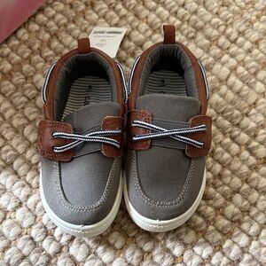 Old Navy Gray and Brown Kids Moccasins